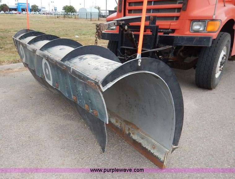 image for item K1666 1999 Sterling L9511 dump truck