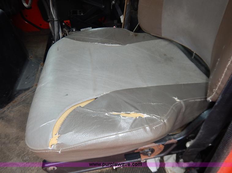 image for item K1667 1999 International 4900 dump truck