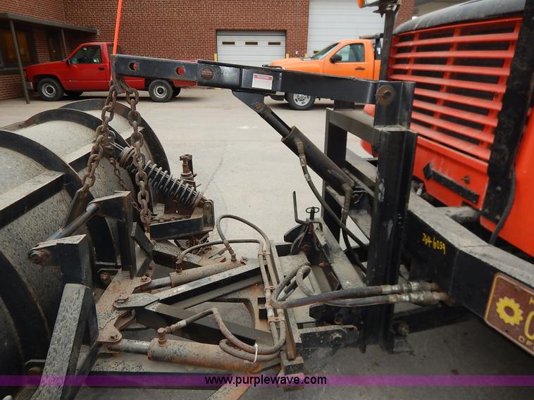 image for item K1667 1999 International 4900 dump truck