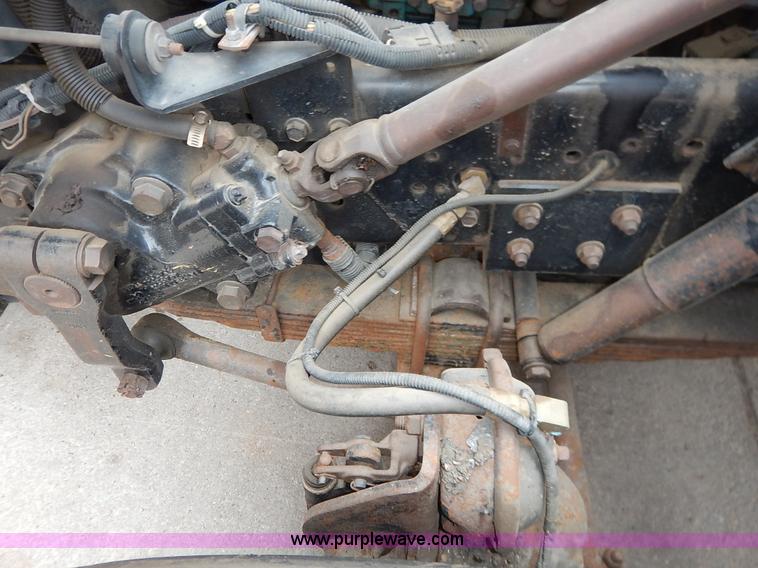 image for item K1667 1999 International 4900 dump truck