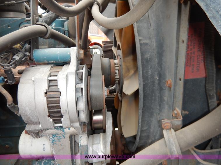 image for item K1667 1999 International 4900 dump truck