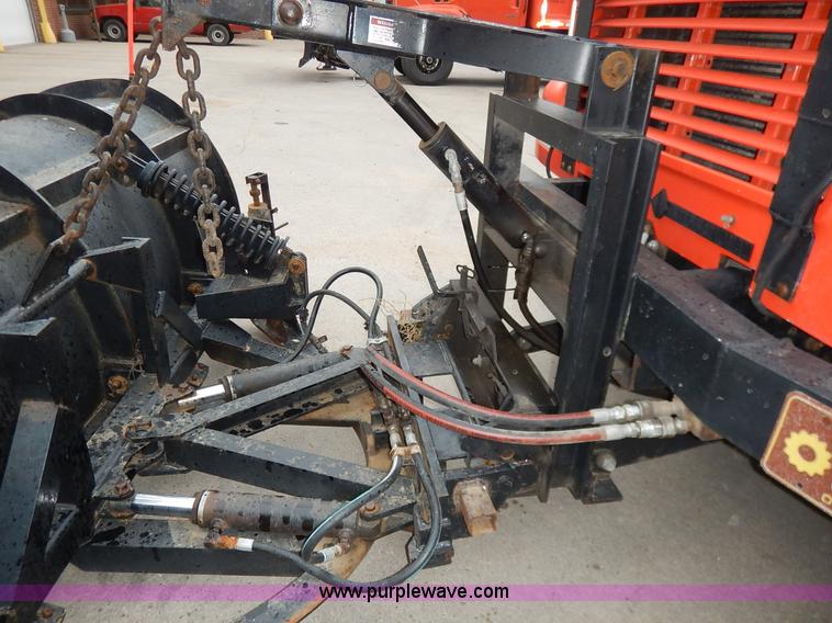 image for item K1668 1999 International 4900 dump truck