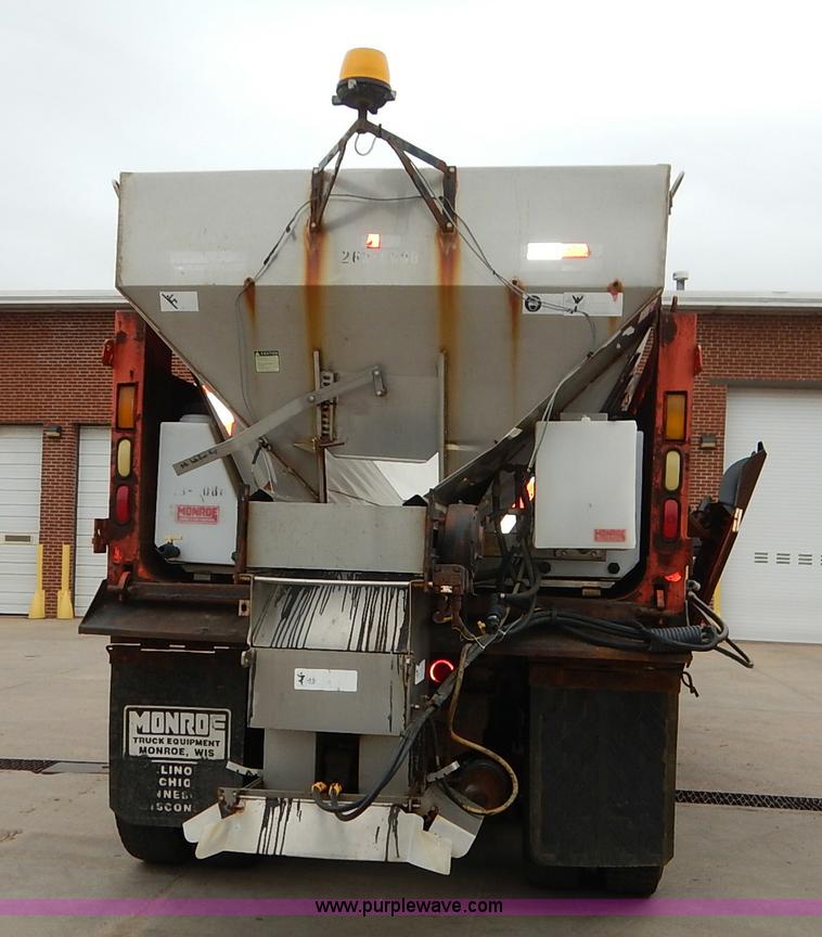 image for item K1669 1999 Sterling L9511 dump truck