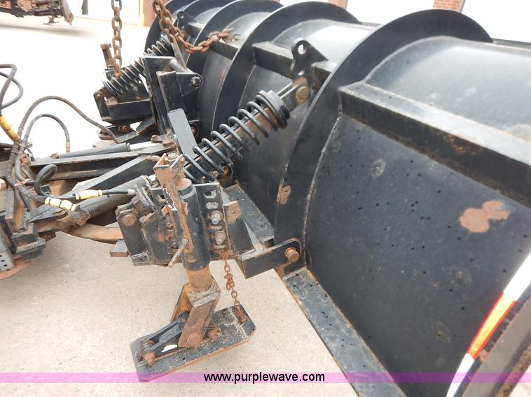 image for item K1669 1999 Sterling L9511 dump truck