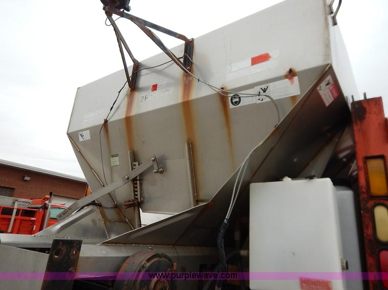 image for item K1669 1999 Sterling L9511 dump truck