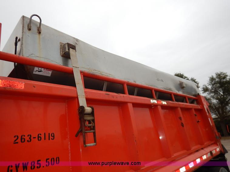 image for item K1669 1999 Sterling L9511 dump truck