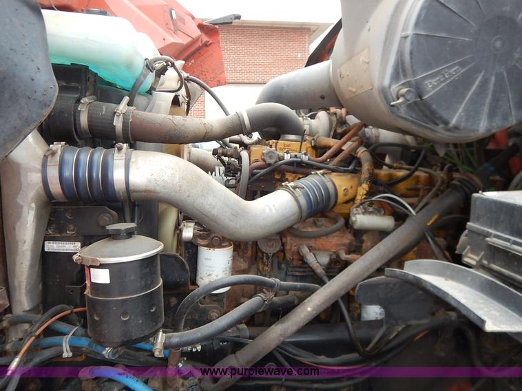 image for item K1669 1999 Sterling L9511 dump truck