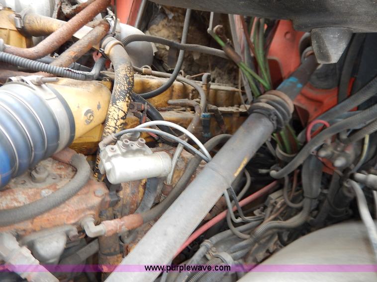 image for item K1669 1999 Sterling L9511 dump truck