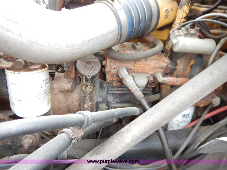 image for item K1669 1999 Sterling L9511 dump truck