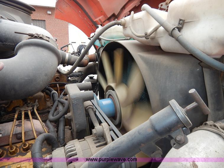 image for item K1669 1999 Sterling L9511 dump truck