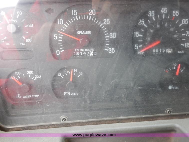 image for item K1670 2001 Sterling LP7500 dump truck