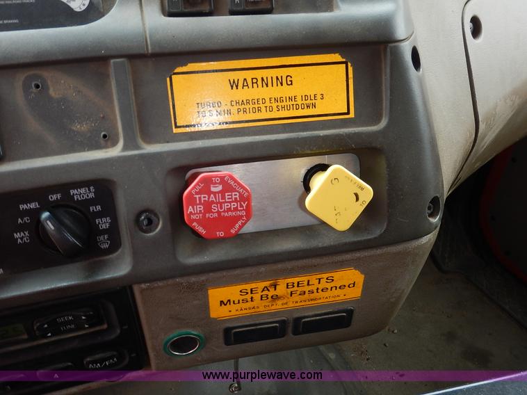 image for item K1670 2001 Sterling LP7500 dump truck