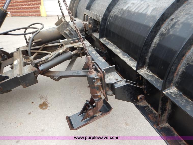 image for item K1670 2001 Sterling LP7500 dump truck