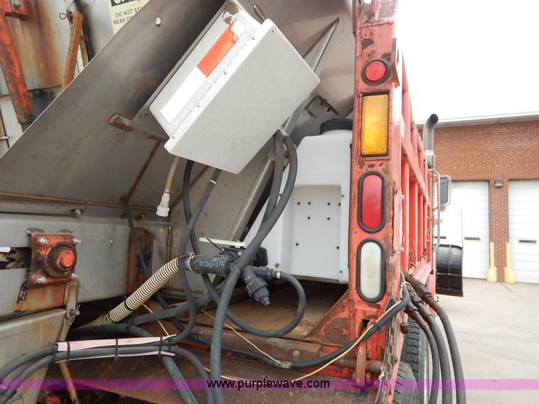 image for item K1670 2001 Sterling LP7500 dump truck