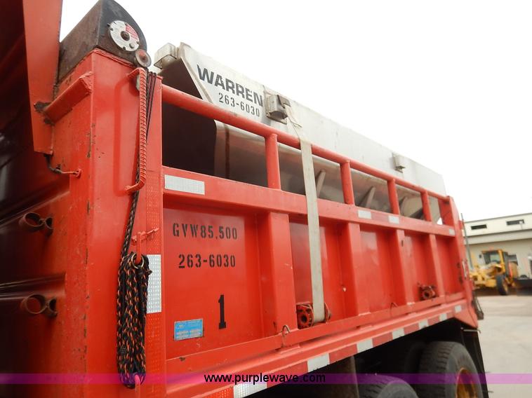image for item K1670 2001 Sterling LP7500 dump truck