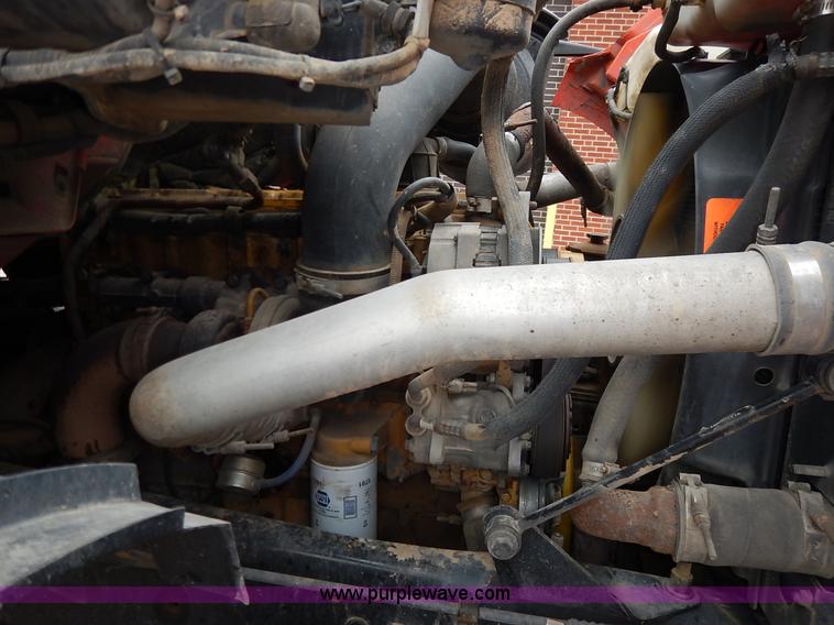 image for item K1670 2001 Sterling LP7500 dump truck