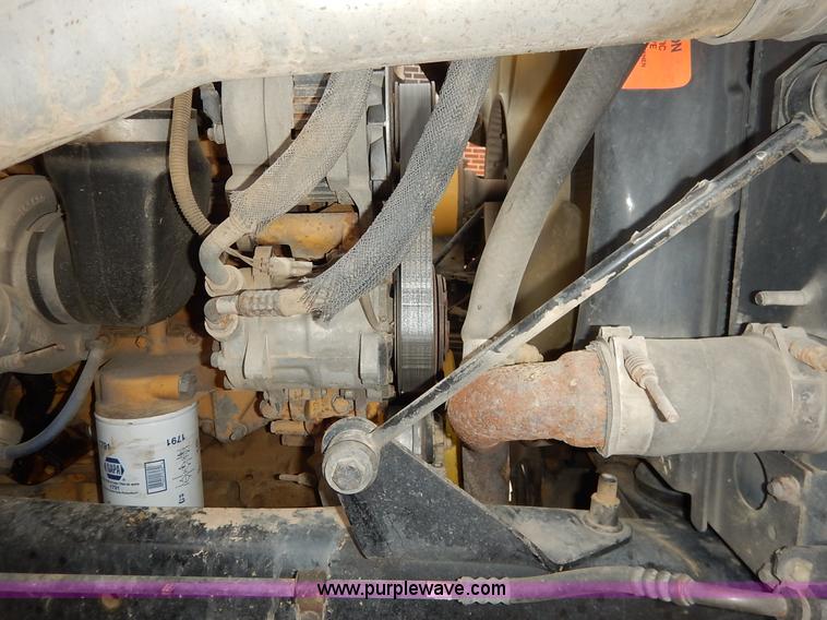 image for item K1670 2001 Sterling LP7500 dump truck