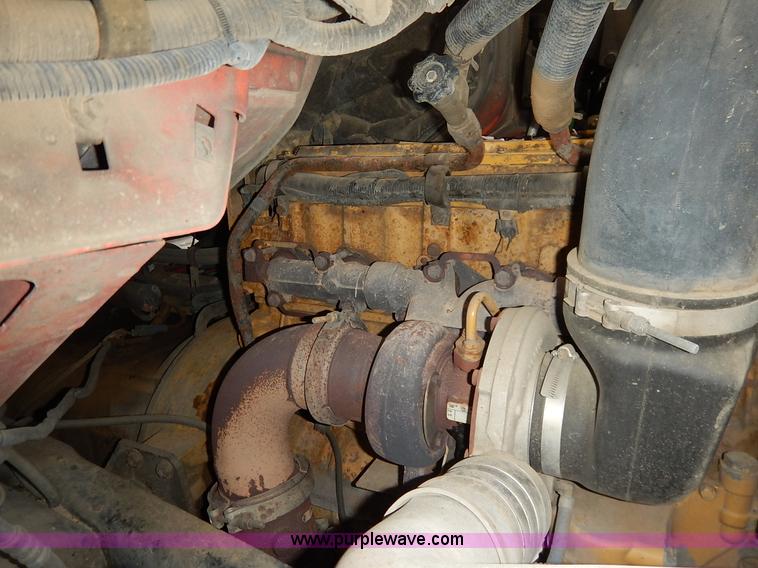 image for item K1670 2001 Sterling LP7500 dump truck