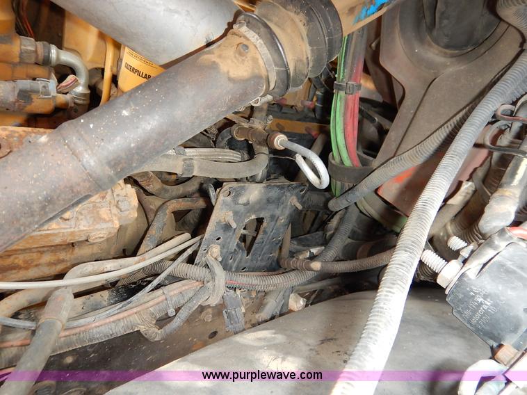 image for item K1670 2001 Sterling LP7500 dump truck