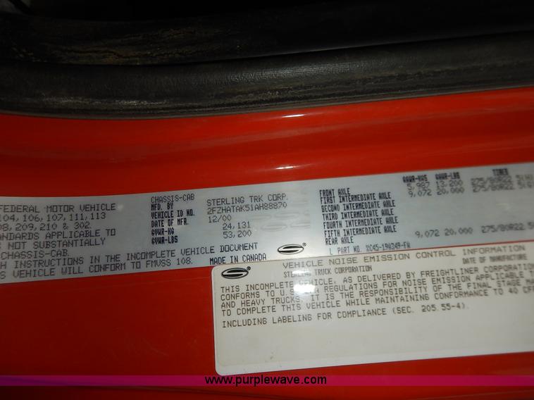 image for item K1670 2001 Sterling LP7500 dump truck