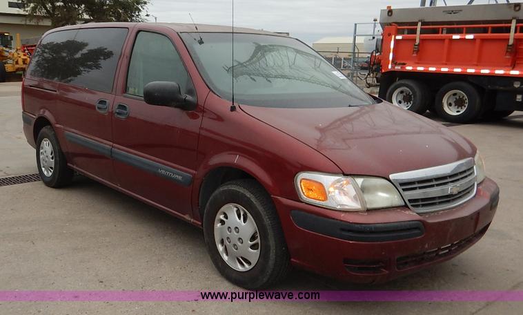 image for item K1671 2002 Chevrolet Venture van