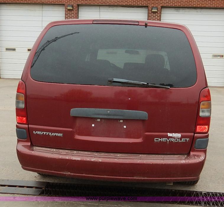 image for item K1671 2002 Chevrolet Venture van