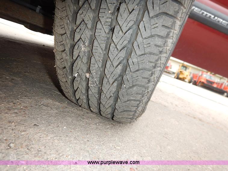 image for item K1671 2002 Chevrolet Venture van