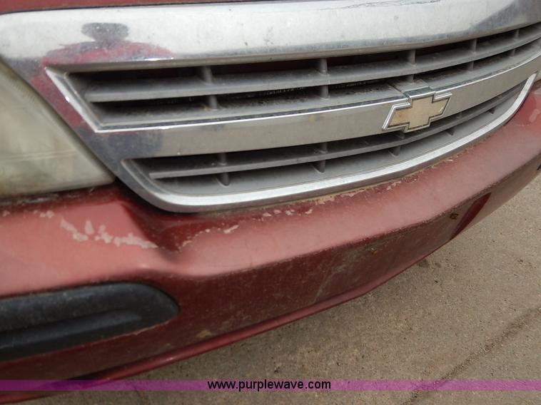 image for item K1671 2002 Chevrolet Venture van