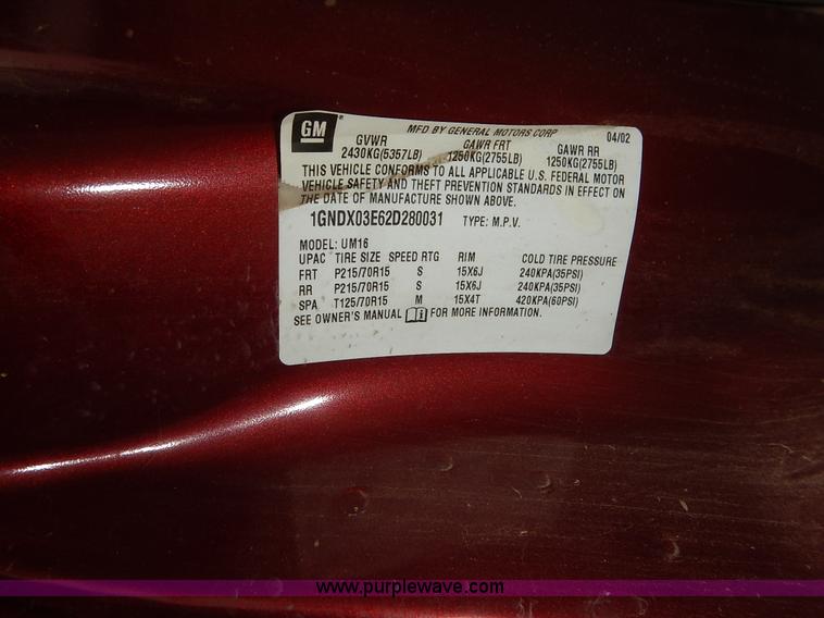 image for item K1671 2002 Chevrolet Venture van