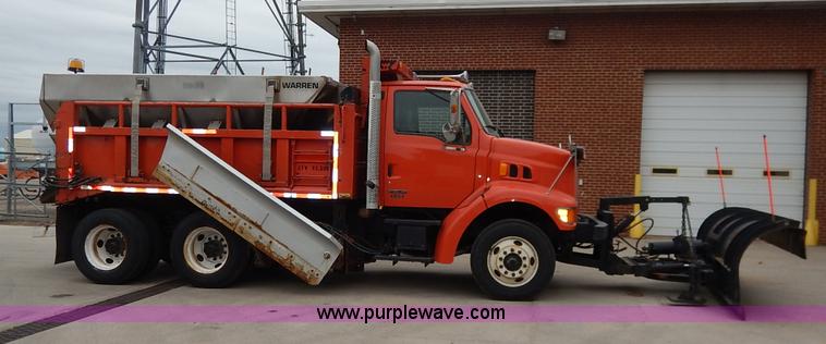 image for item K1673 2001 Sterling LP7500 dump truck