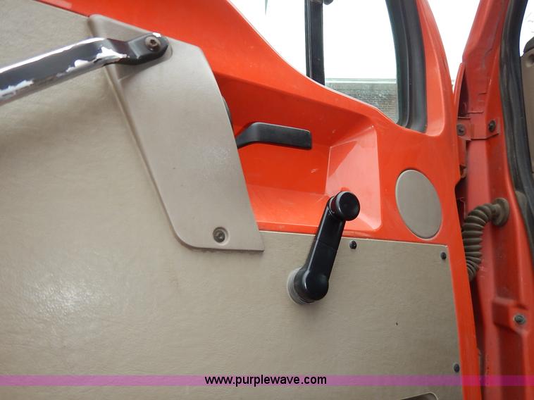 image for item K1673 2001 Sterling LP7500 dump truck