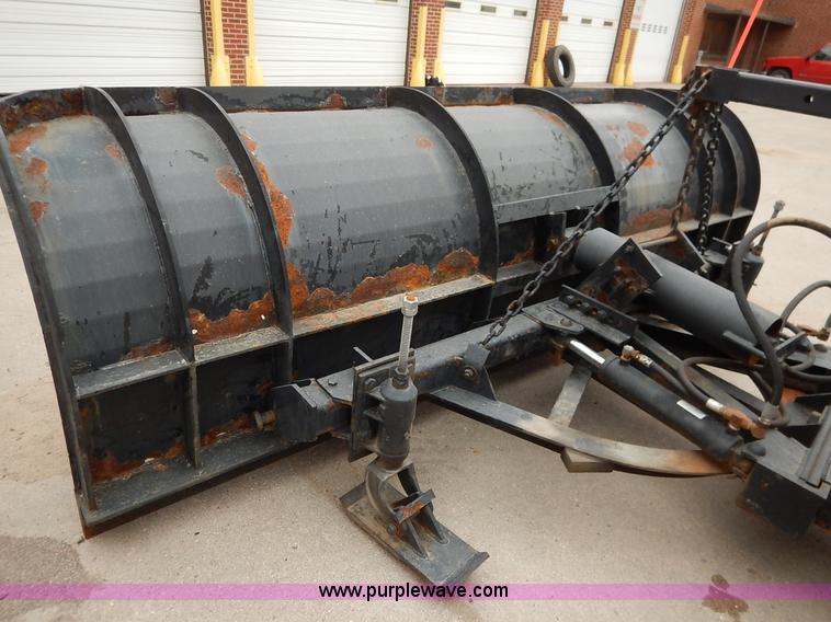 image for item K1673 2001 Sterling LP7500 dump truck