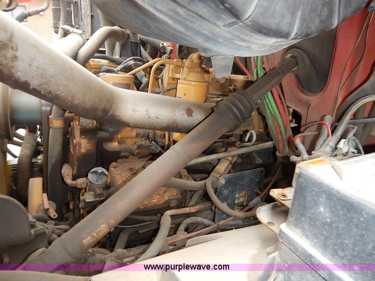 image for item K1673 2001 Sterling LP7500 dump truck