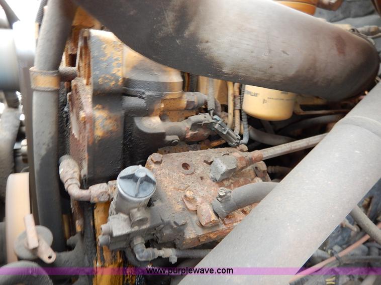 image for item K1673 2001 Sterling LP7500 dump truck