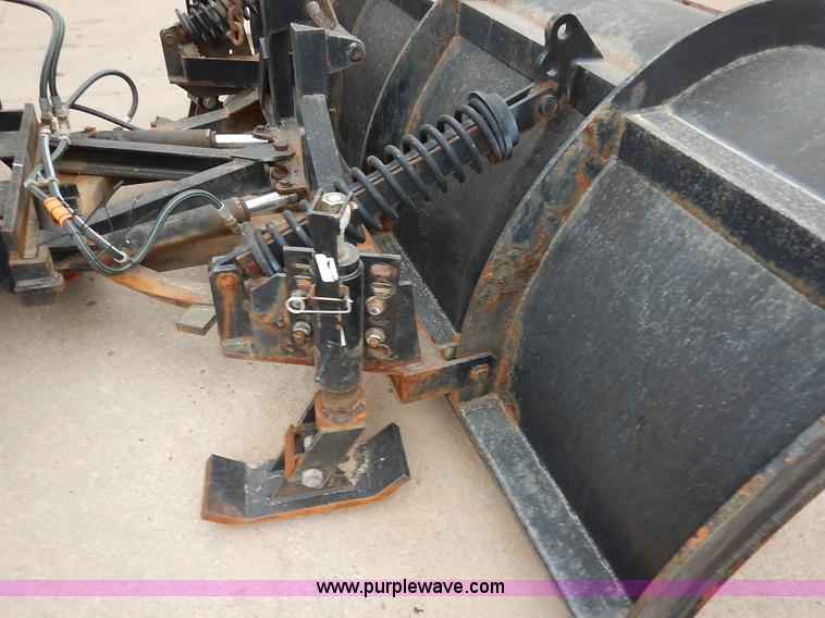 image for item K1674 1999 International 4900 dump truck