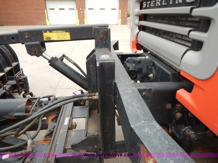 image for item K1678 2001 Sterling LT7500 dump truck