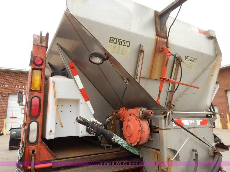 image for item K1678 2001 Sterling LT7500 dump truck