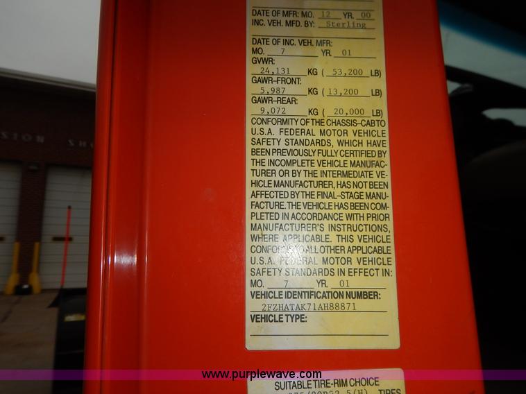 image for item K1678 2001 Sterling LT7500 dump truck