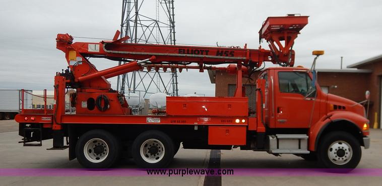 image for item K1682 2003 Sterling Acterra M8500 bucket truck