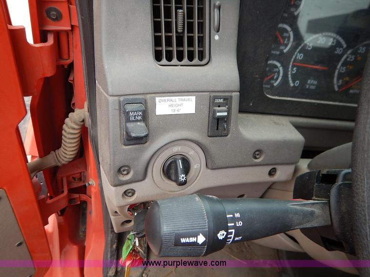 image for item K1682 2003 Sterling Acterra M8500 bucket truck