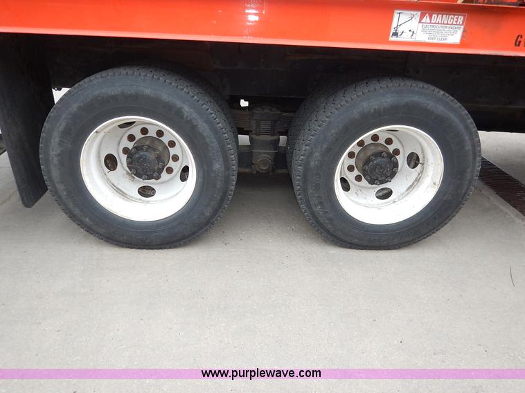 image for item K1682 2003 Sterling Acterra M8500 bucket truck