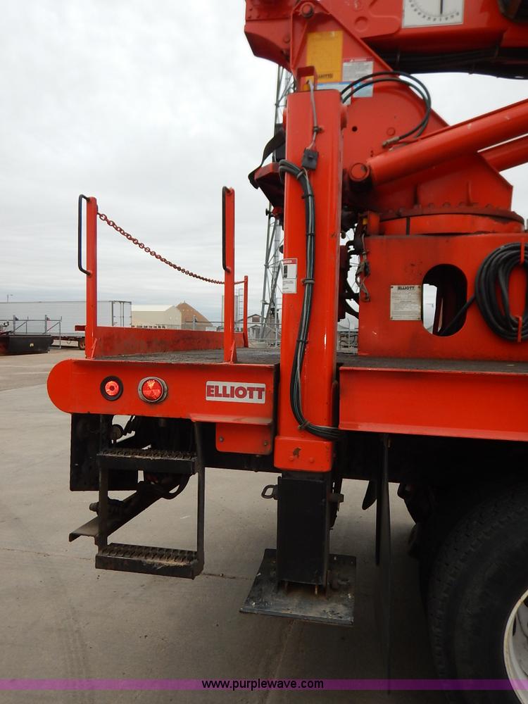 image for item K1682 2003 Sterling Acterra M8500 bucket truck