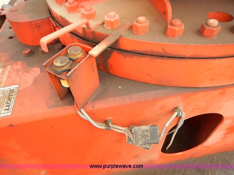 image for item K1682 2003 Sterling Acterra M8500 bucket truck