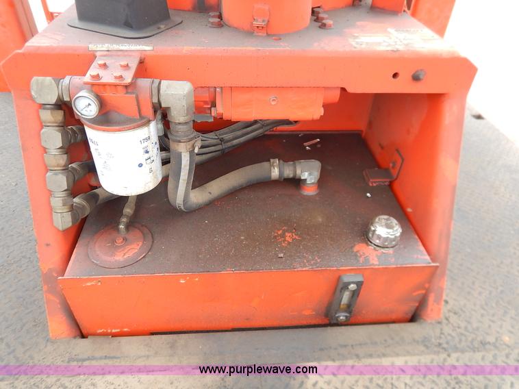 image for item K1682 2003 Sterling Acterra M8500 bucket truck