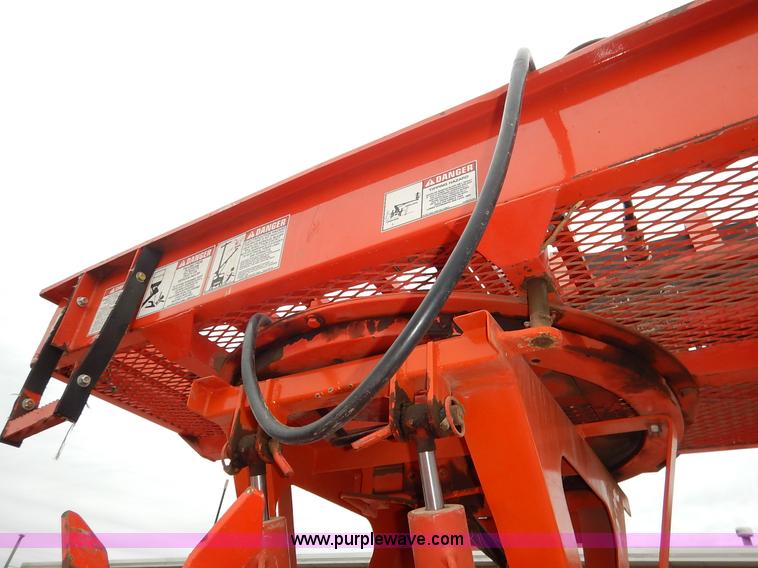 image for item K1682 2003 Sterling Acterra M8500 bucket truck