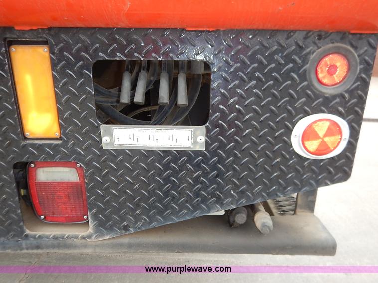 image for item K1682 2003 Sterling Acterra M8500 bucket truck