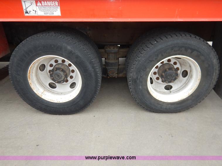 image for item K1682 2003 Sterling Acterra M8500 bucket truck