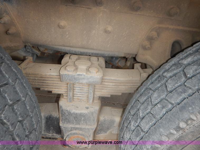 image for item K1682 2003 Sterling Acterra M8500 bucket truck