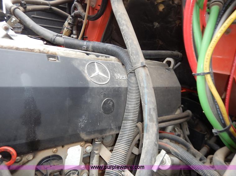 image for item K1682 2003 Sterling Acterra M8500 bucket truck