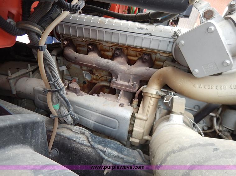 image for item K1682 2003 Sterling Acterra M8500 bucket truck